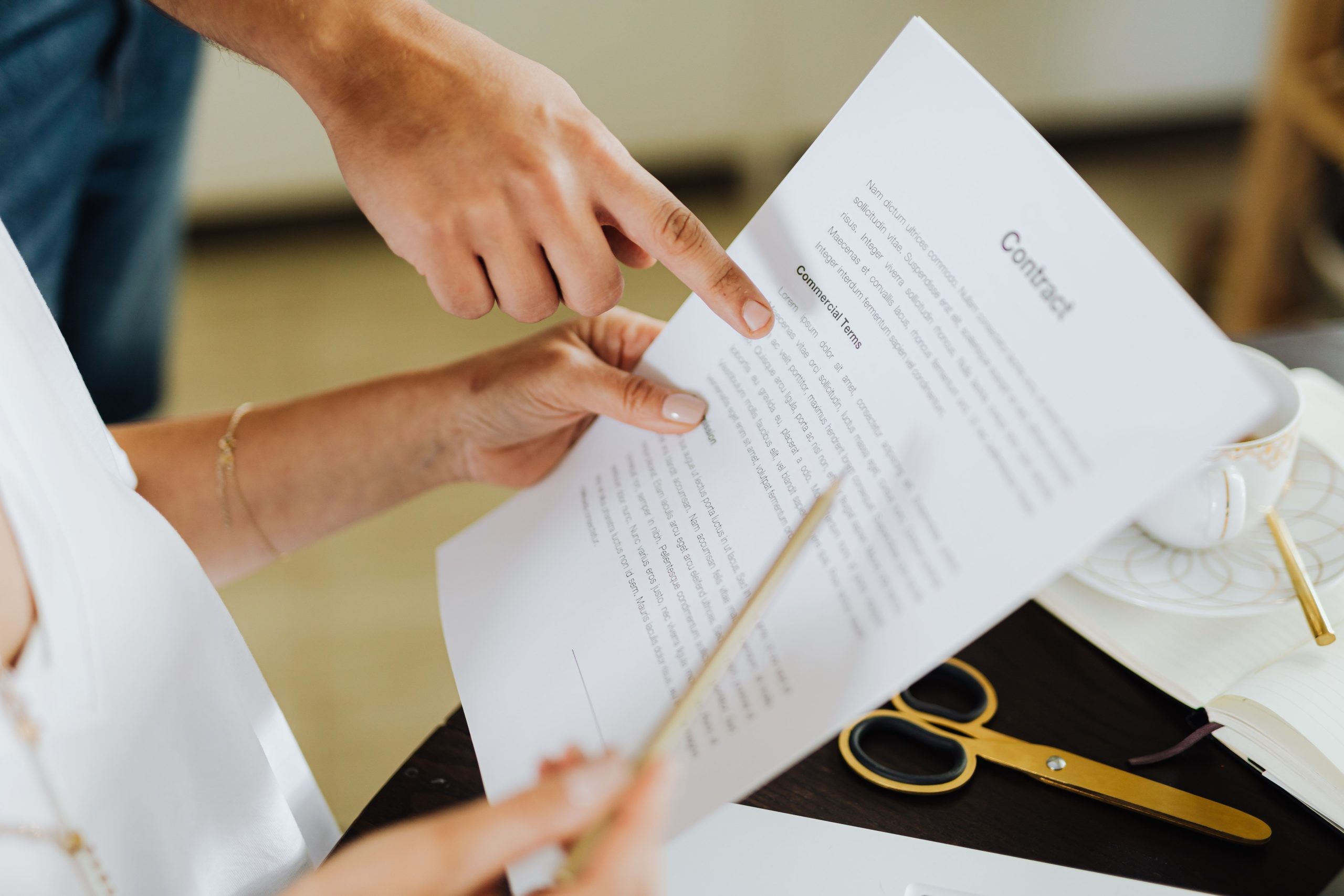 Express Contract in Real Estate: How It Works + Examples